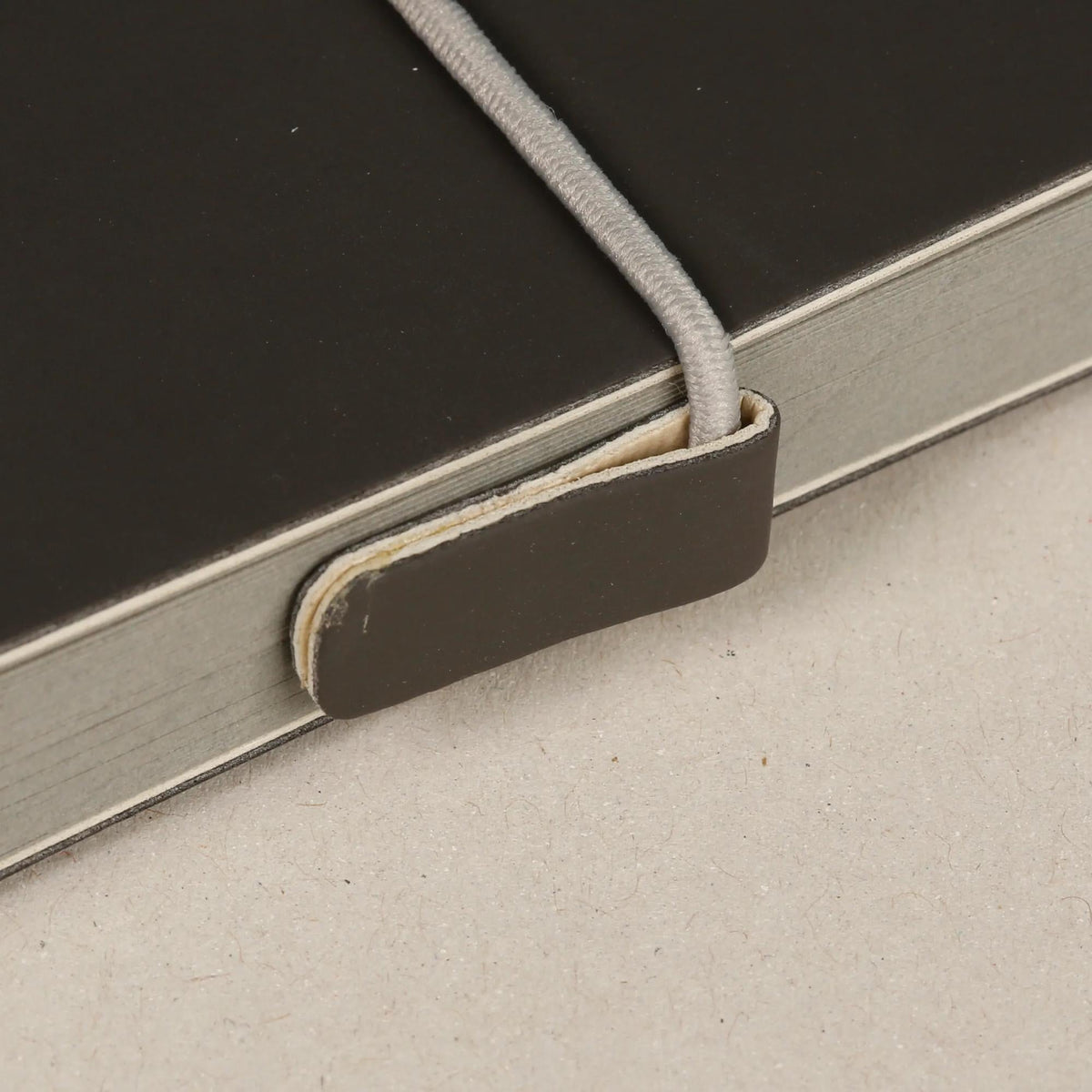 Blok papierov Clairefontaine Paint'On 250 g/m² 19 x 19 cm - 32 listov