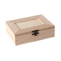 Box with 4 compartments 14 x 10 3,5 cm