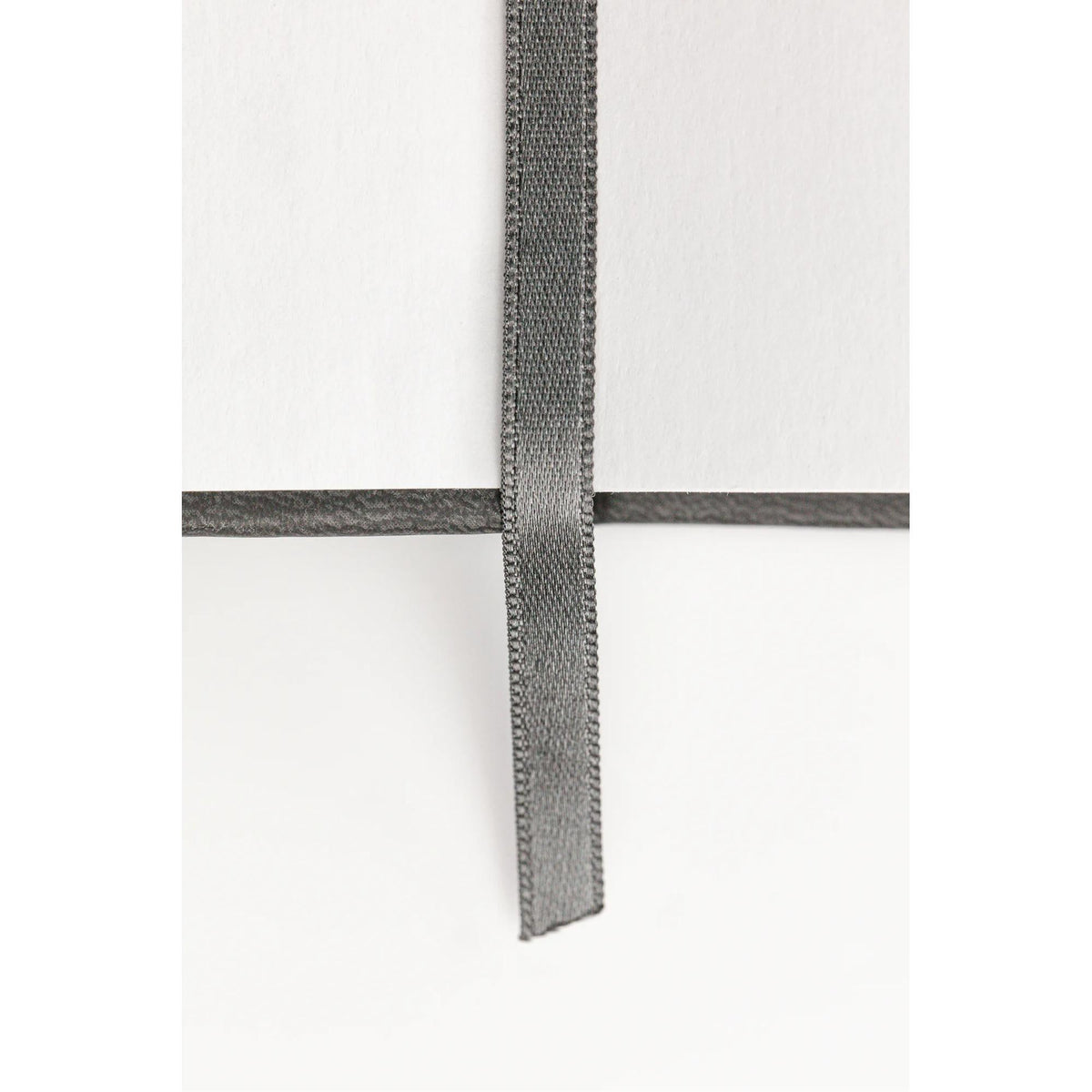 DARWI skicovací blok Black 14 x 14 cm, 140 g/m2, 80 listov