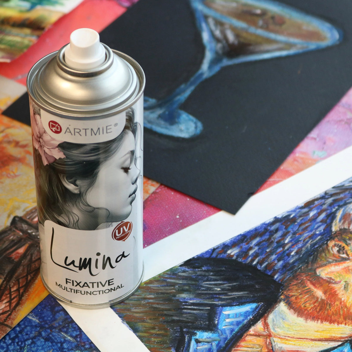 Fixatív v spreji ARTMIE Lumina na farebných pastelových kresbách