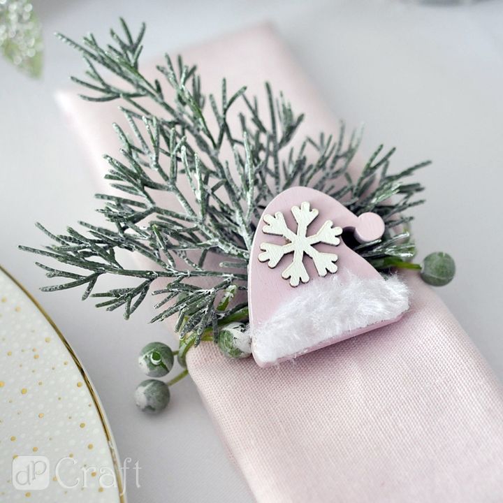 Ozdobná čučoriedková girlanda 44 cm — obrázok 2