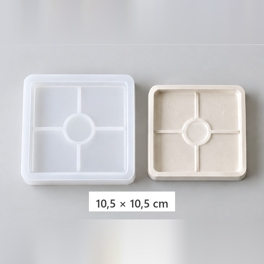 Pružná silikónová forma na odlievanie podnosov a podložiek – štvorcový podnos – 10,5 × 10,5 cm