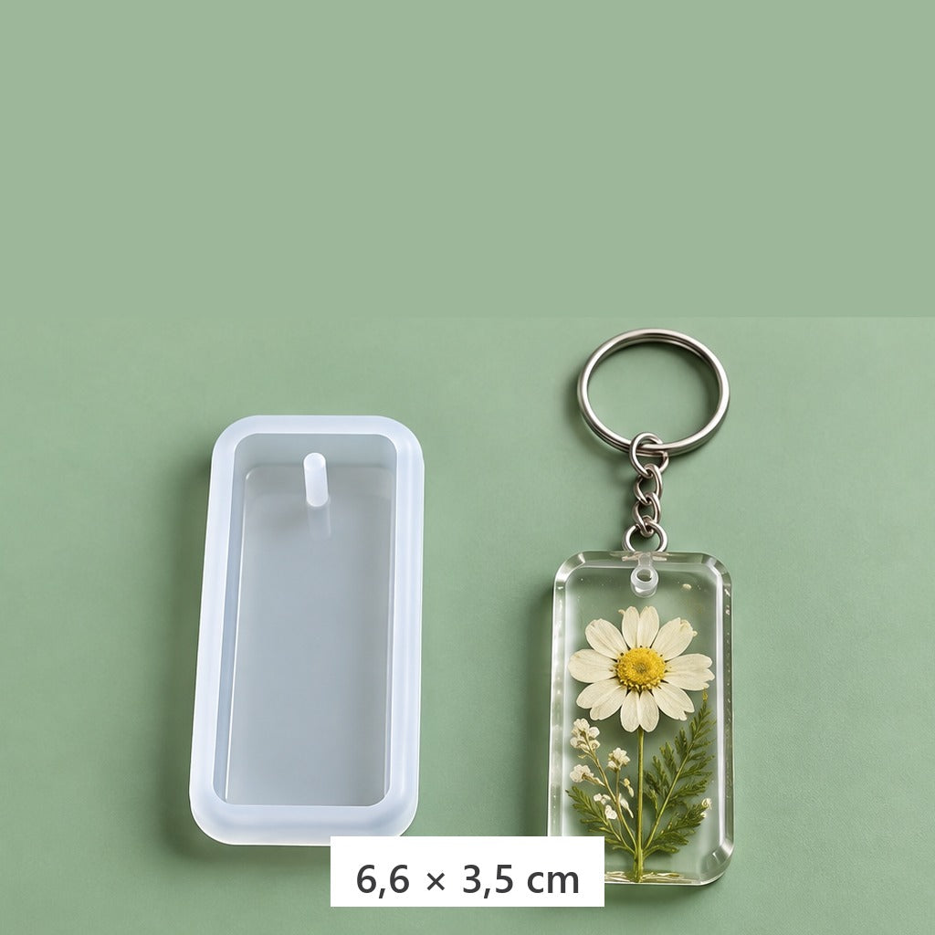 Silikónová forma na prívesky z epoxidu s kľúčenkovými krúžkami – obdĺžniková forma 6,6 × 3,5 cm + 3 kľúčenkové krúžky
