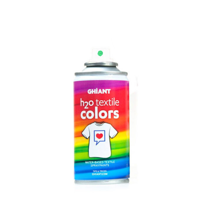 Ghiant H2O Textilspray Anwendung mit Schablone auf Stoff